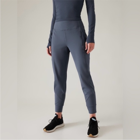 Athleta Rainer Jogger in "Granite Blue" Size XL - Picture 1 of 11